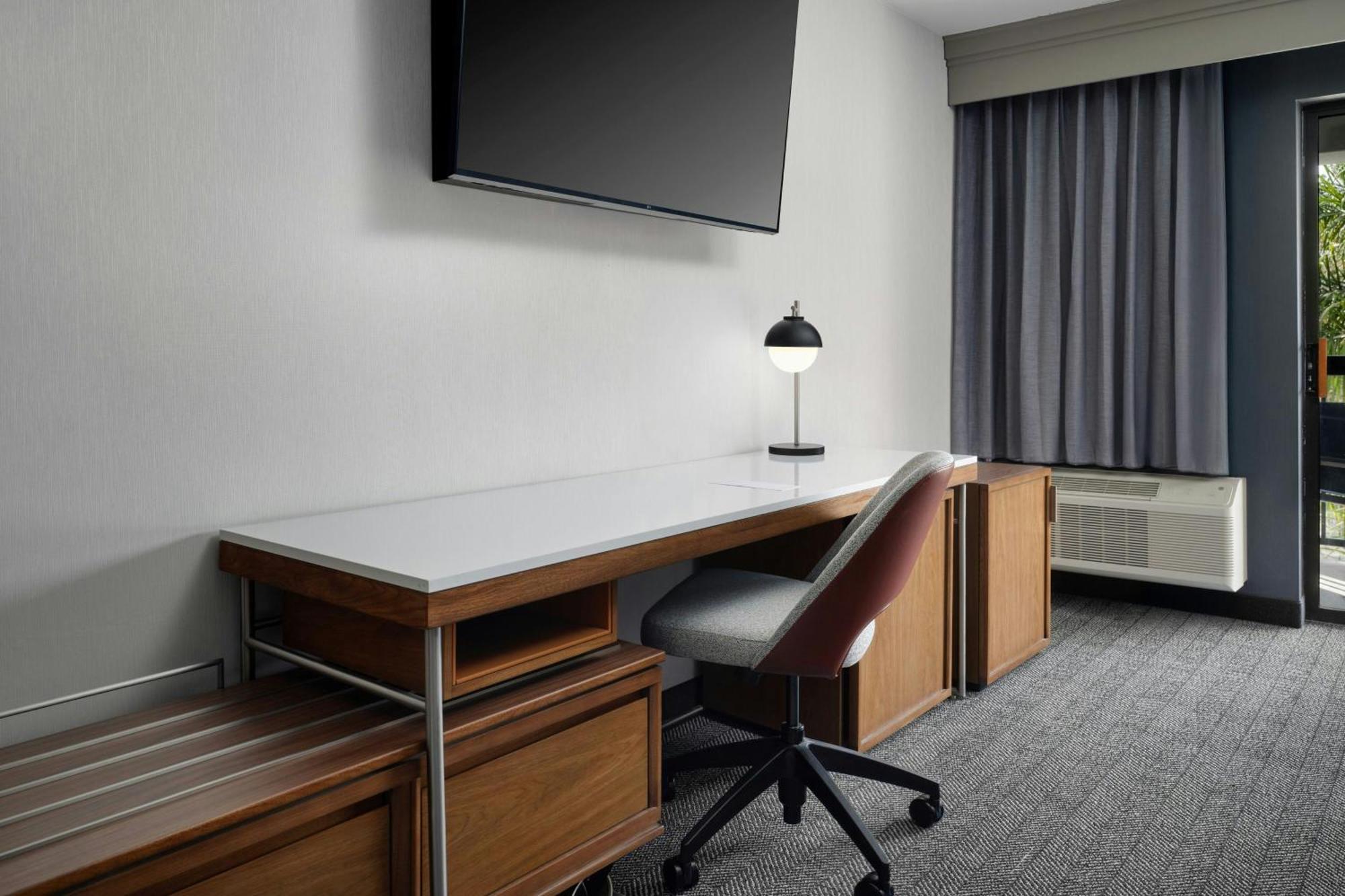 Courtyard By Marriott Stockton Hotel Luaran gambar