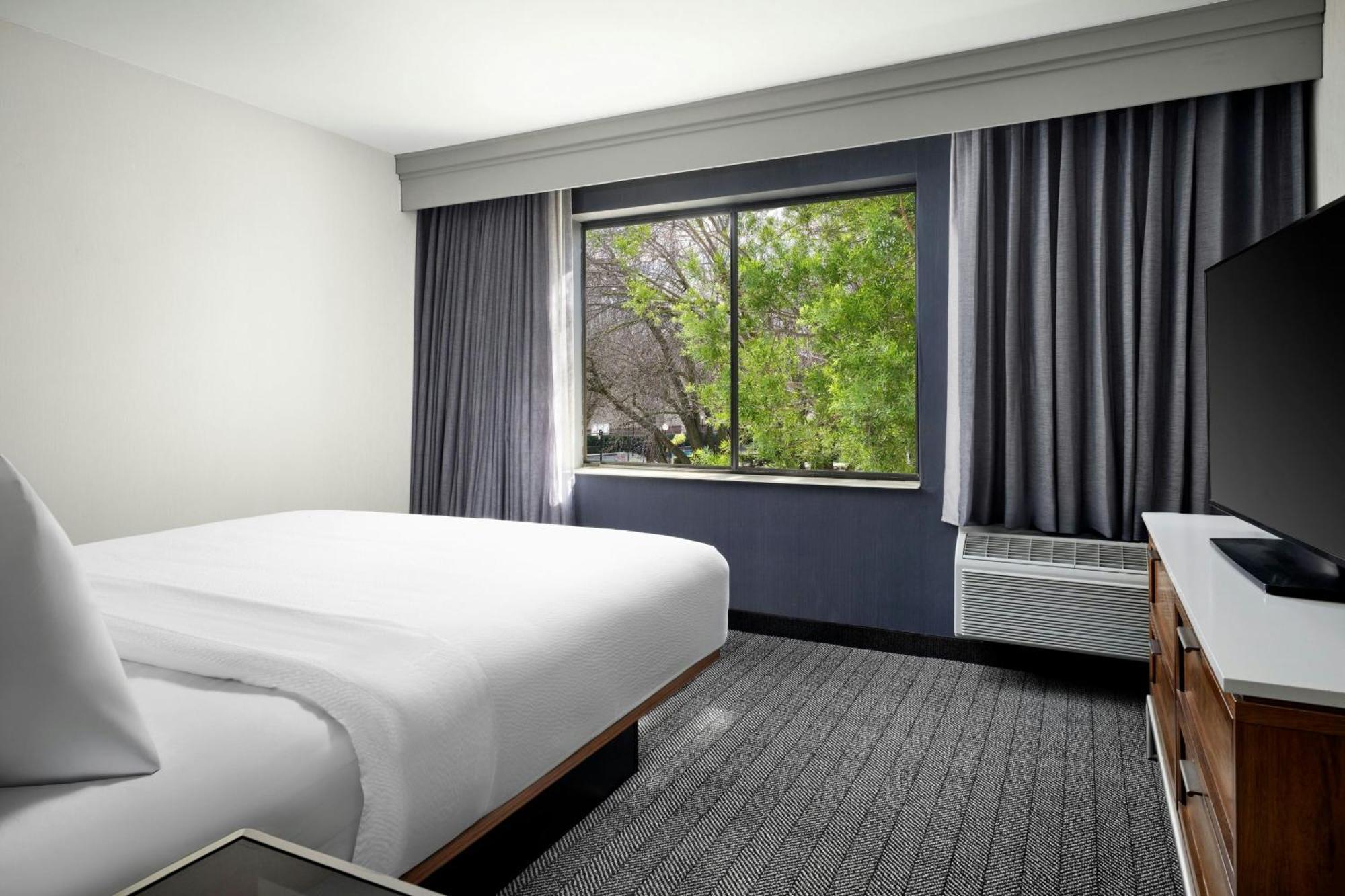 Courtyard By Marriott Stockton Hotel Luaran gambar